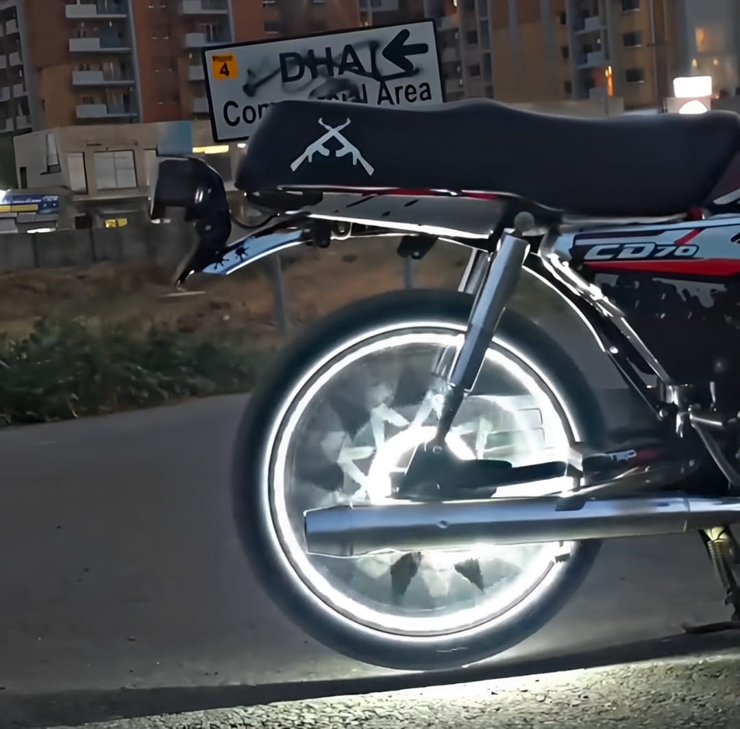 01 Pcs Trending Hub Universal Bike Strip Light – Dual Color Turn Signal (Yellow & White) | Best Quality Strip Light For Motorcycle | Strip Light For Bike