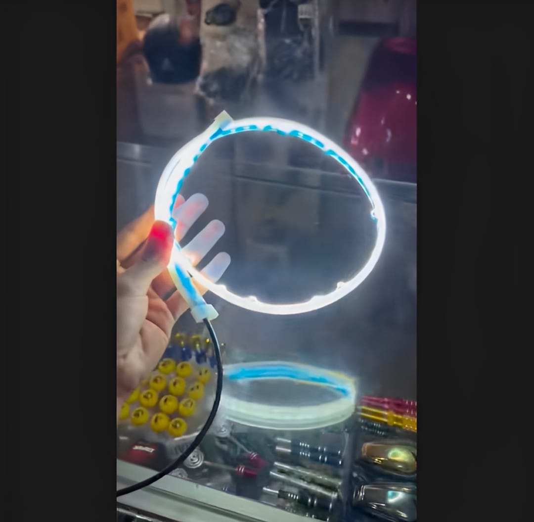 01 Pcs Trending Hub Universal Bike Strip Light – Dual Color Turn Signal (Yellow & White) | Best Quality Strip Light For Motorcycle | Strip Light For Bike